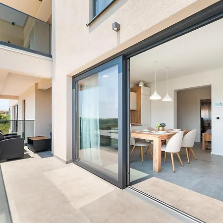 View Apartment Porec